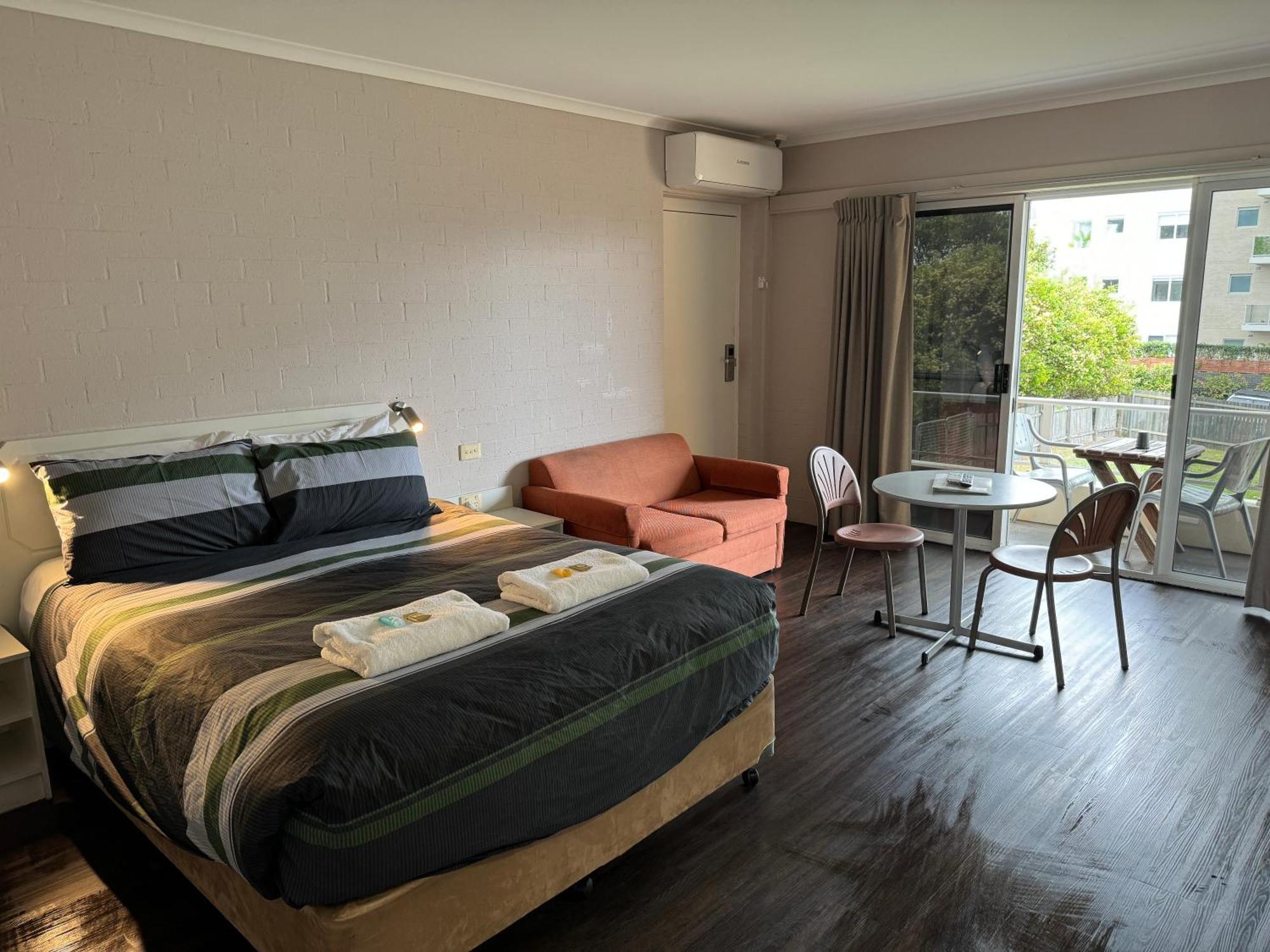 Motel Harbour 3*