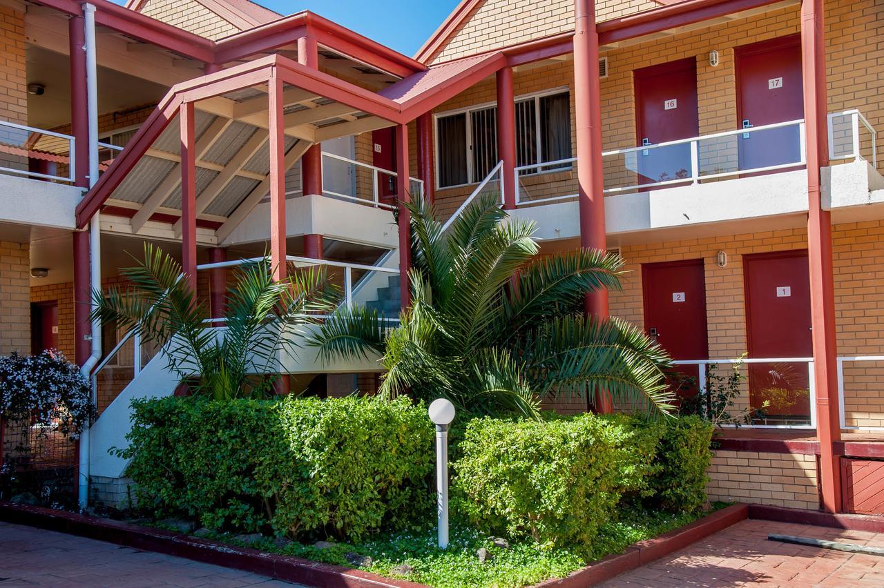 Motel Harbour 3*